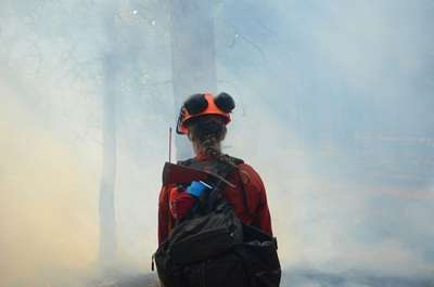Canicule en entreprise : comment éviter les risques juridiques et protéger les salariés